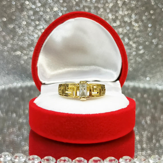 Złoty pierścionek droga grecki z kamieniem