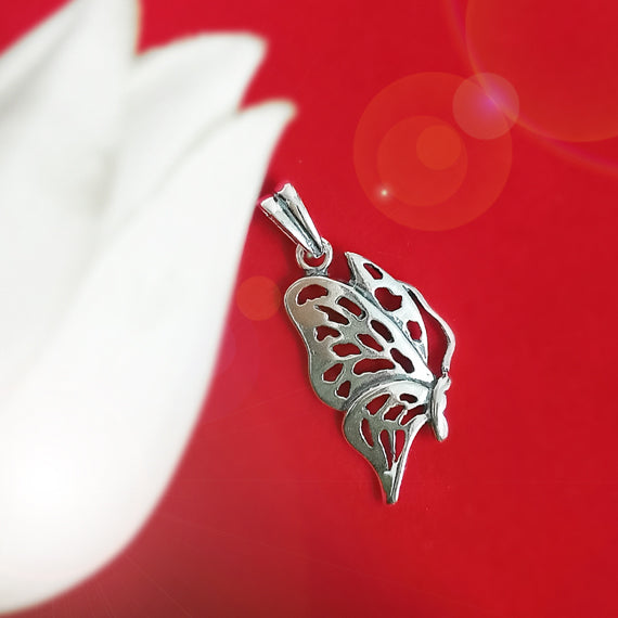 Wisiorek skrzydło motyla