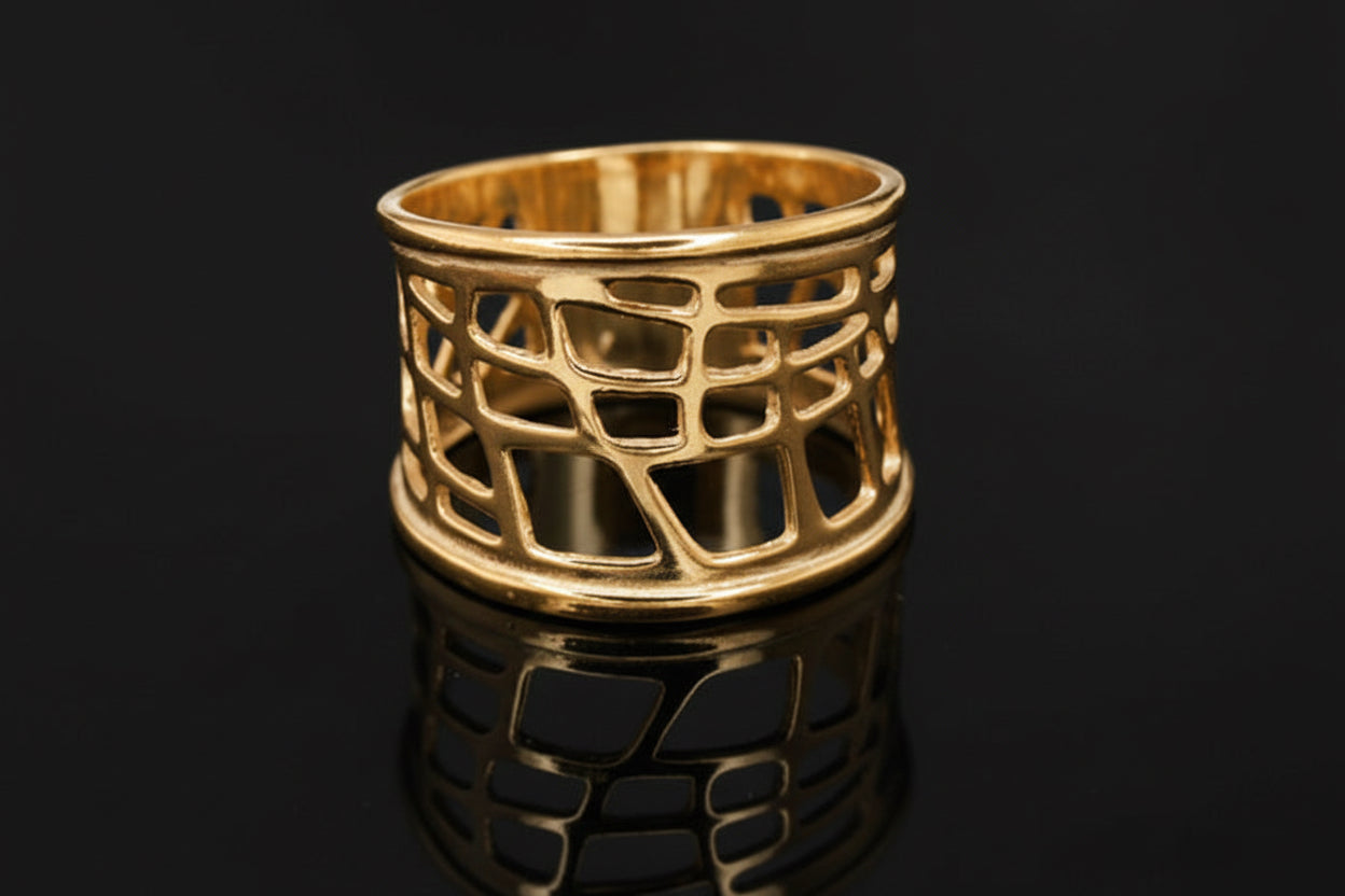 Ażurowy wysoki pierścionek