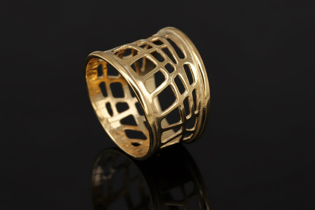 Ażurowy wysoki pierścionek