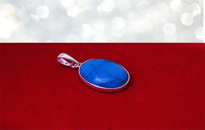 Wisiorek z turkusem 25x17