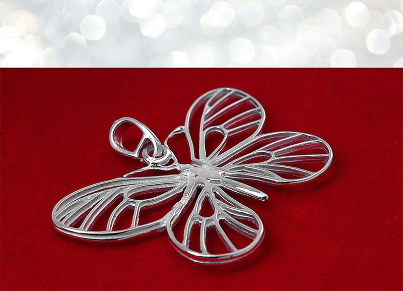 Wisior ażurowy motyl