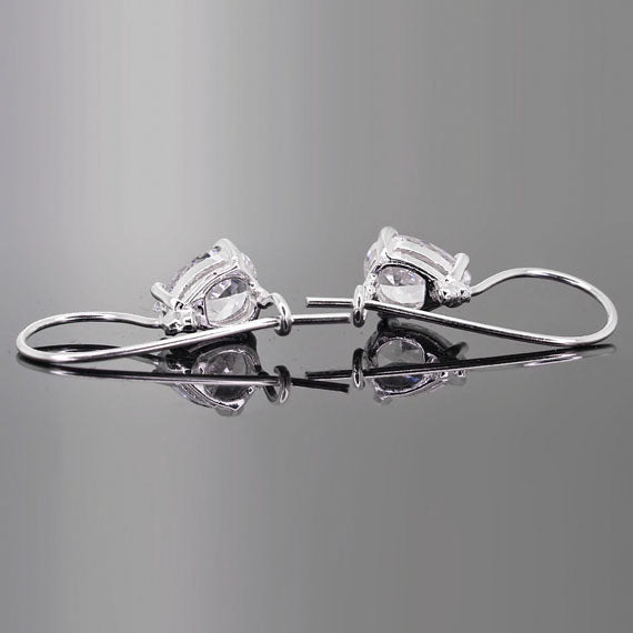 Kolczyki z białą cyrkonią łezką 10mm