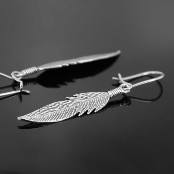 Kolczyki wiszące pióra