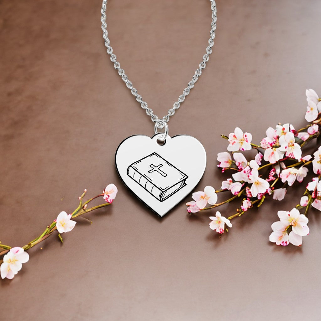 Grawerowana zawieszka na pamiątkę I Komunii Świętej - książka