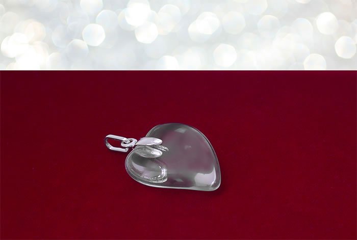 Wisiorek serce - przezroczysty