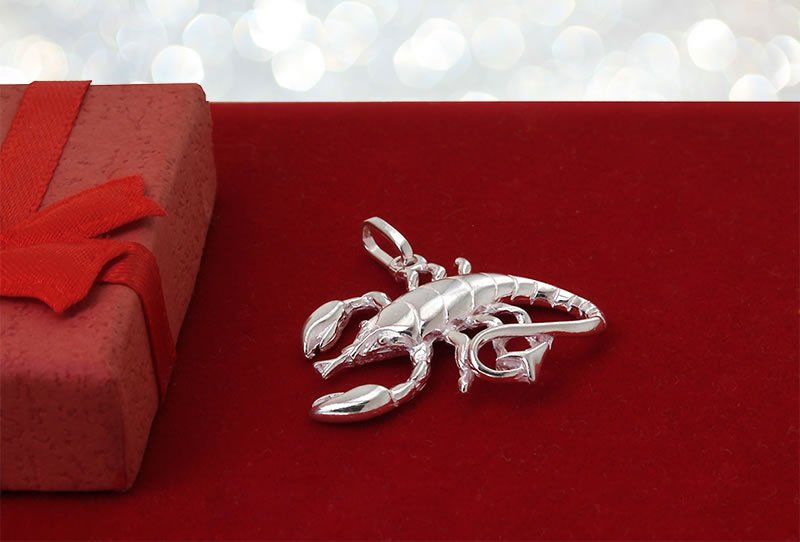 Wisiorek znak zodiaku - skorpion