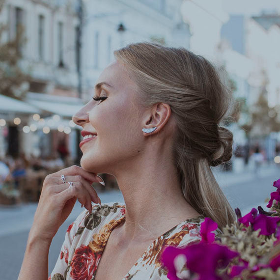 Kolczyki-nausznice skrzydła