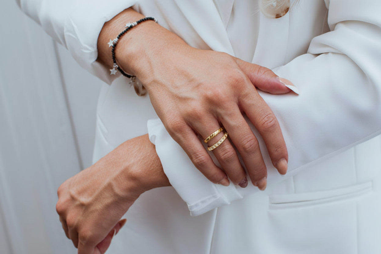 Pierścionek z 20 kamieniami