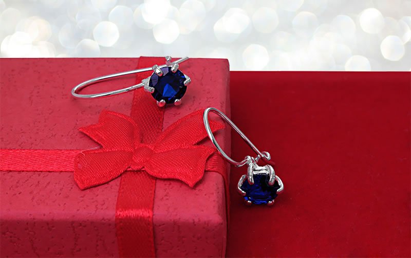 Kolczyki z szafirową cyrkonią 7mm