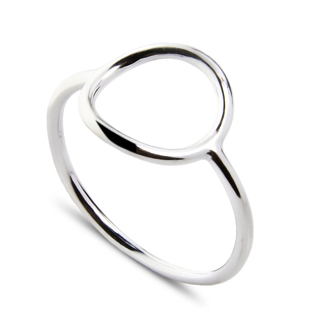 Pierścionek z kółkiem