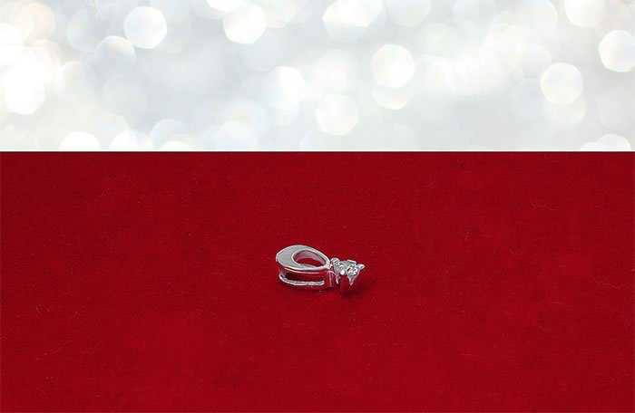 Wisiorek z cyrkonią