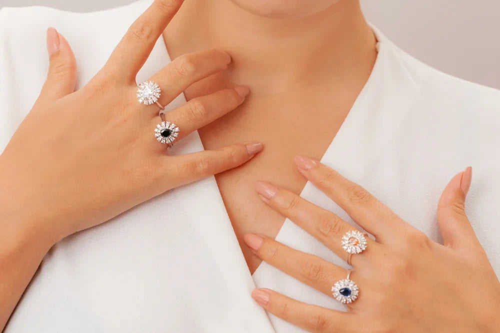 Co to jest białe złoto i jak o nie dbać?