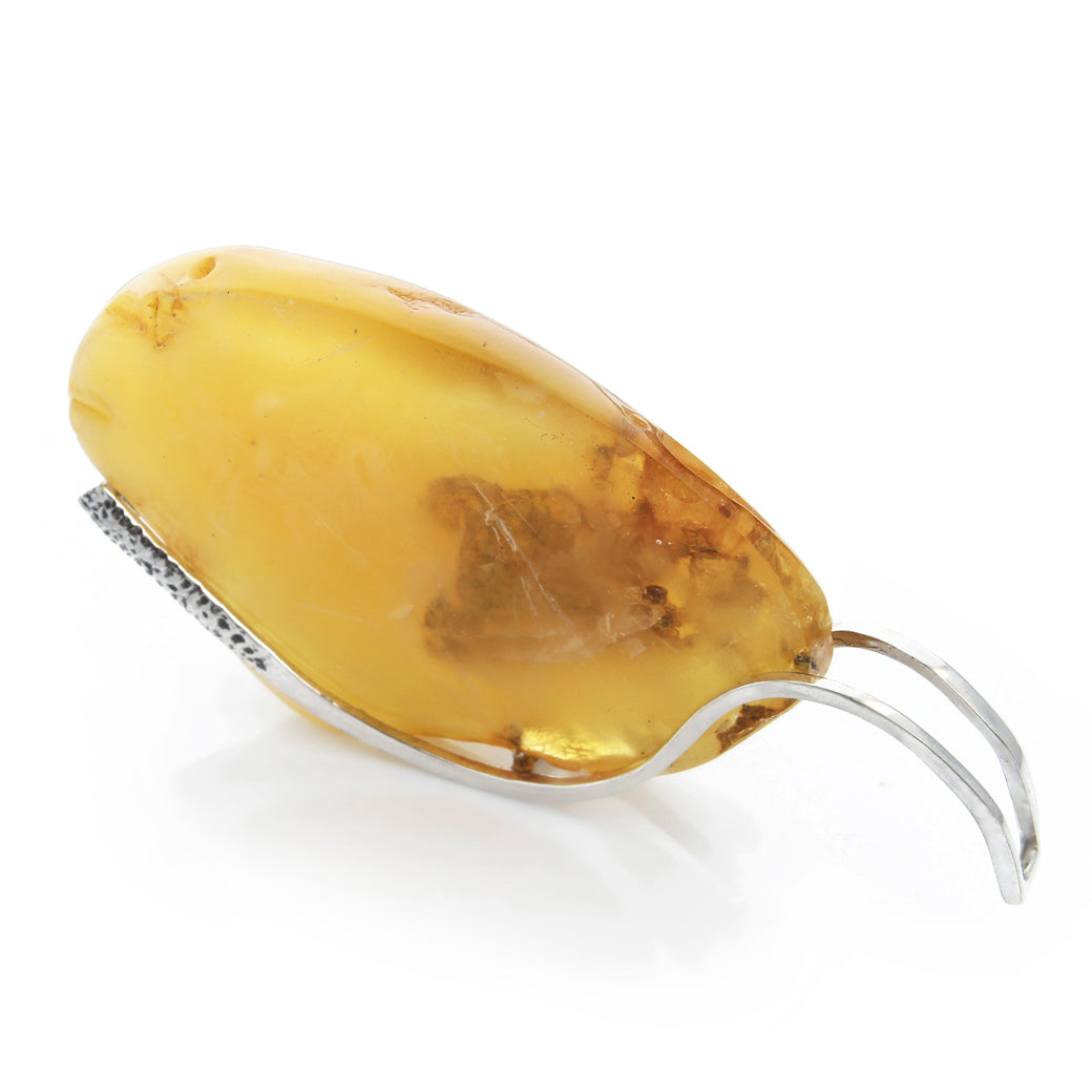 Duży wisior z naturalnym bursztynem