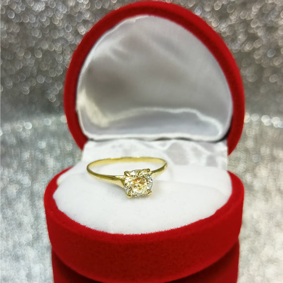 Pierścionek zaręczynowy z kamieniem 6mm