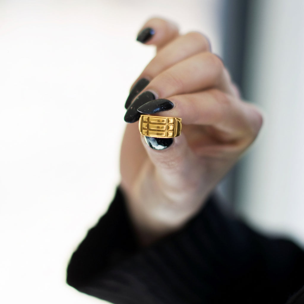 Pierścień atlantów srebro pozłacane