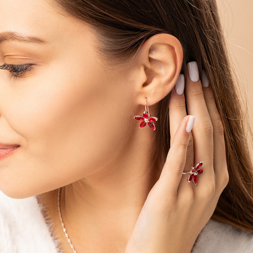 Kolczyki z dużym rubinowym kwiatem Winter Roses