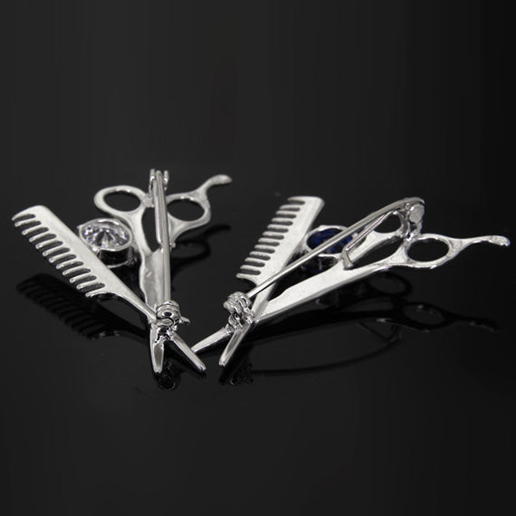 Broszka nożyczki i grzebień biała cyrkonia