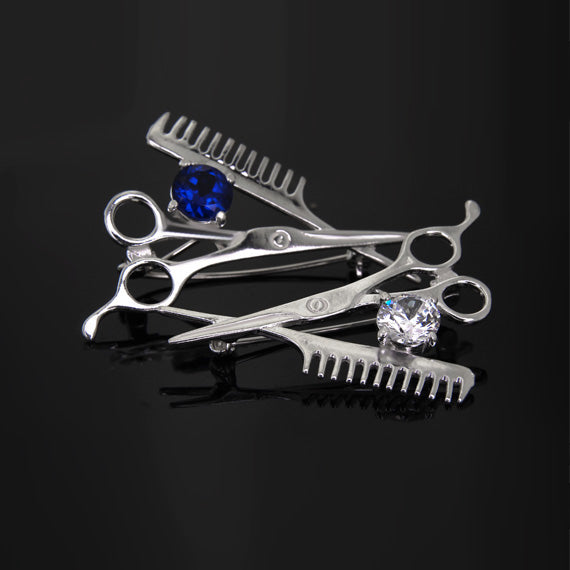 Broszka nożyczki i grzebień szafirowa cyrkonia