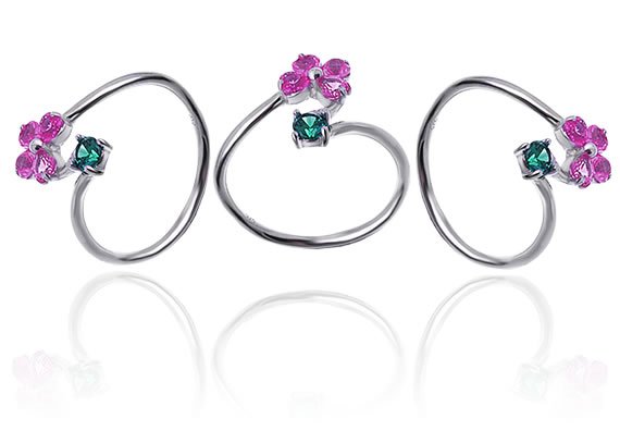 Pierścionek subtelny kwiat