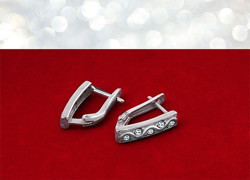 Eleganckie kolczyki z cyrkoniami