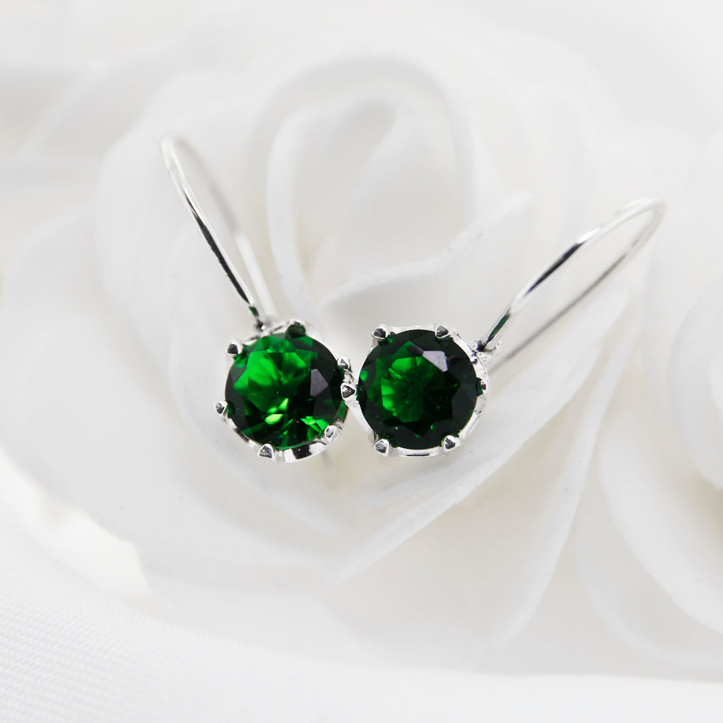 Kolczyki z zieloną cyrkonią 7mm