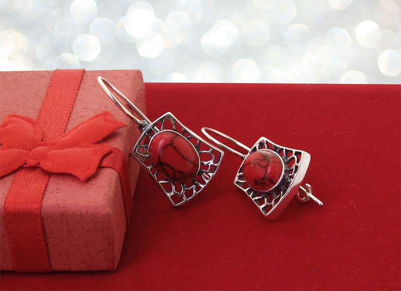 Retro kolczyki z koralem