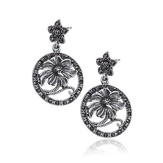 Zdobione kwieciste kolczyki z markazytami