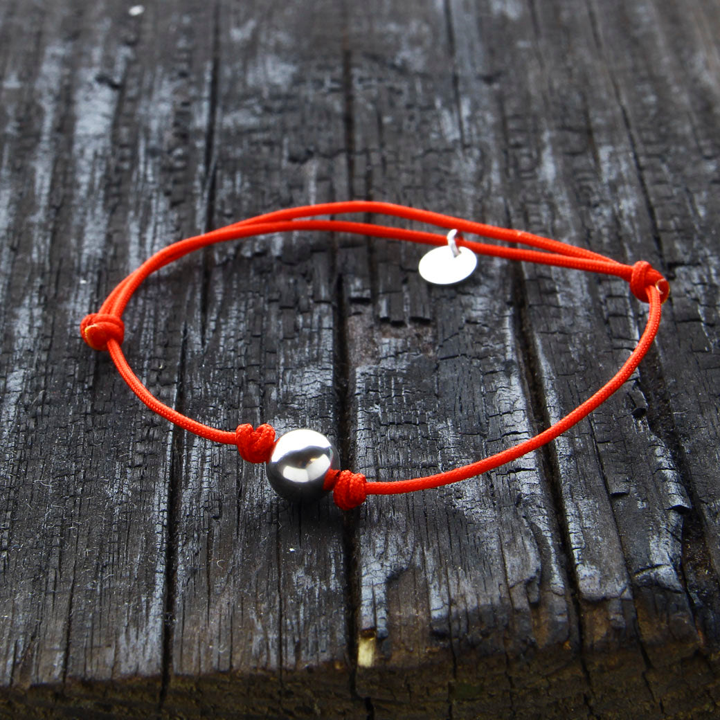 Bransoletka sznurek czerwony z kulką 7mm