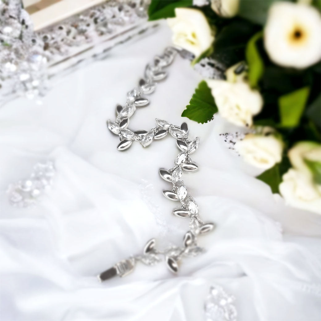 Bransoletka ślubna z płatkami Gleaming Diamonds