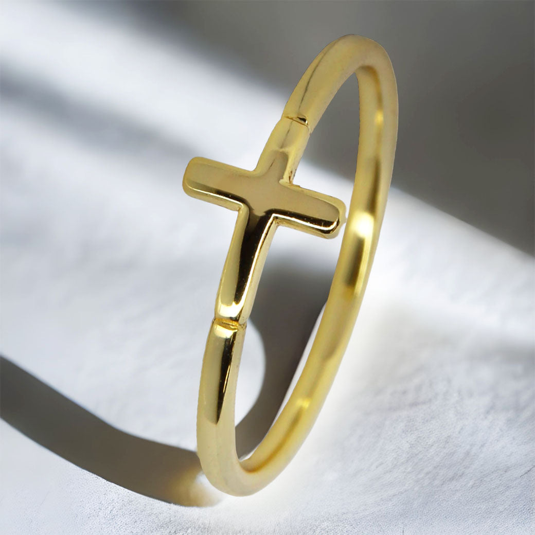 Obrączka z krzyżem - srebro pozłacane