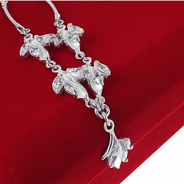 Naszyjnik z cyrkoniami 45cm