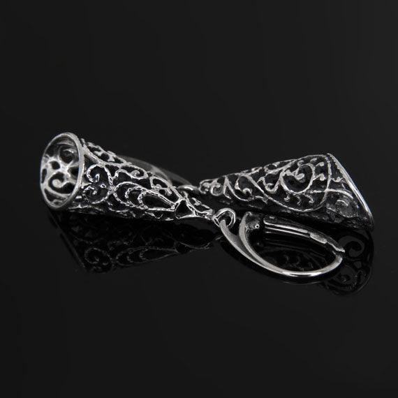 Kolczyki ażurowe stożki