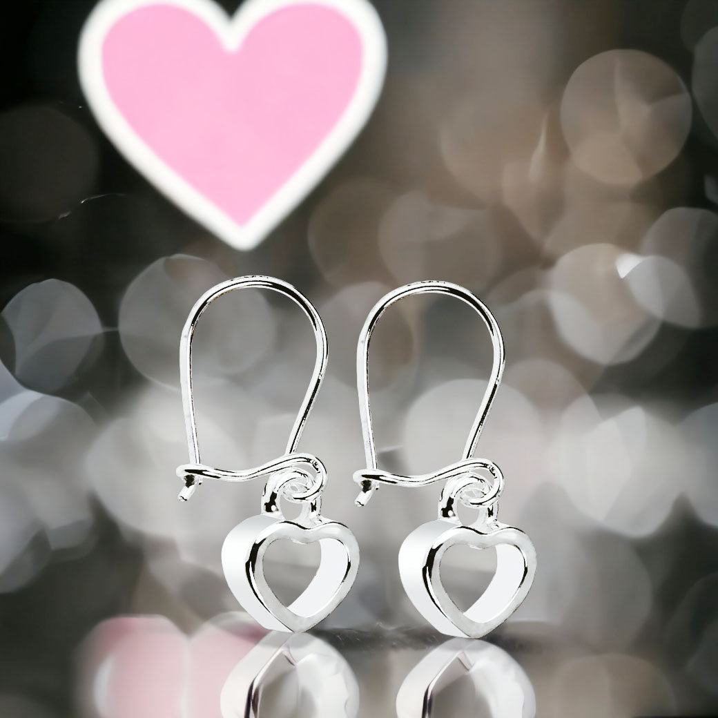 Kolczyki wiszące z sercem