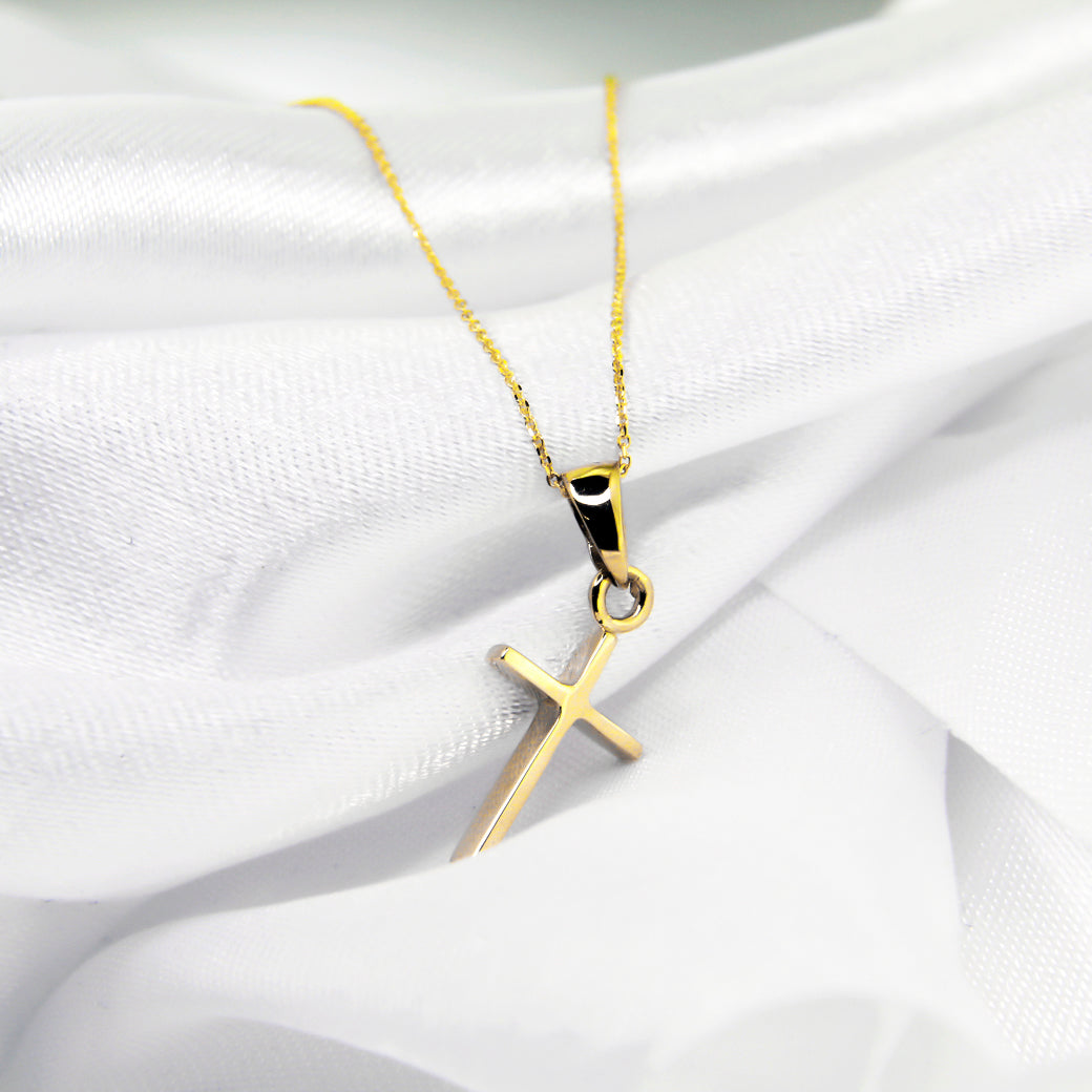 Krzyżyk z łańcuszkiem ze złota + pudełko z grawerem Pamiątka I Komunii Świętej