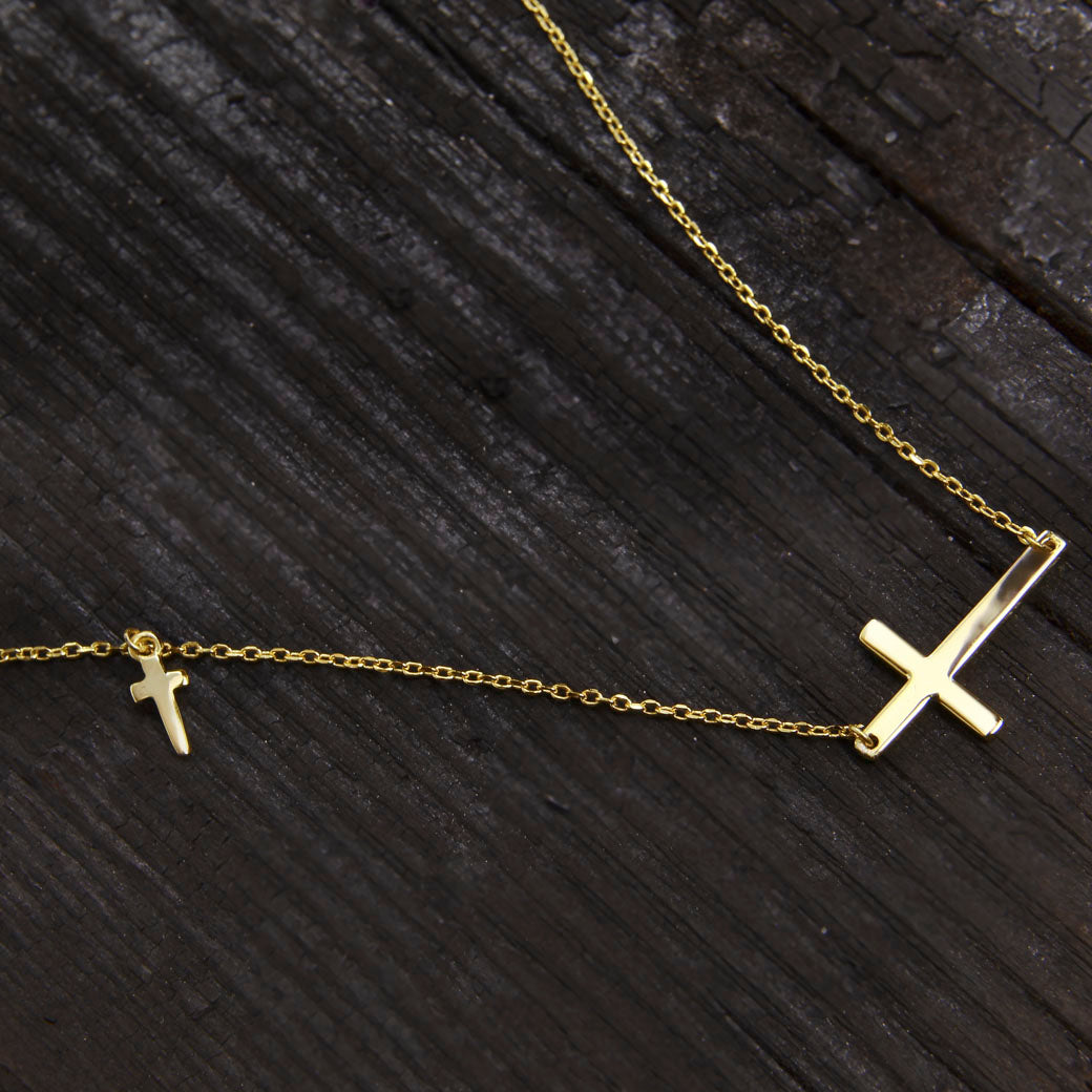 Naszyjnik z krzyżykami pozłacany