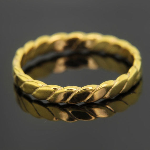 Złocona wąska obrączka paski