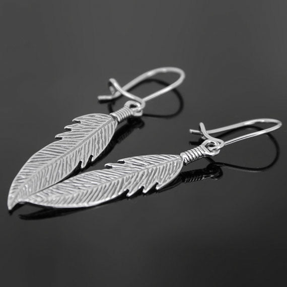 Kolczyki wiszące pióra