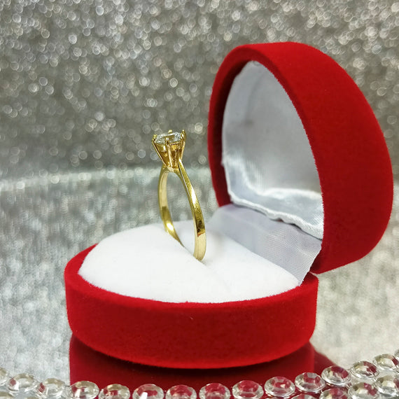 Złoty pierścionek z cyrkonią 6mm