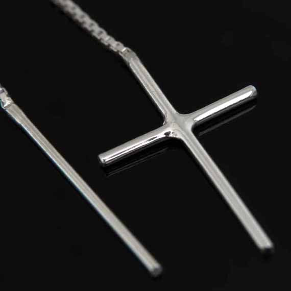 Podwójne przekładane kolczyki krzyżyki