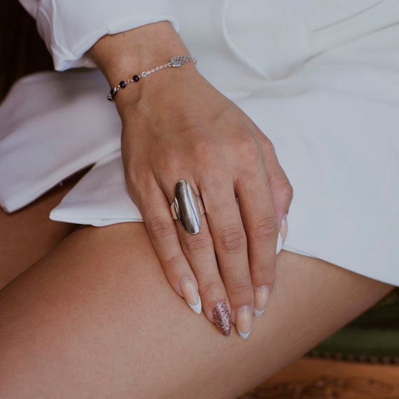 Długi gładki pierścionek