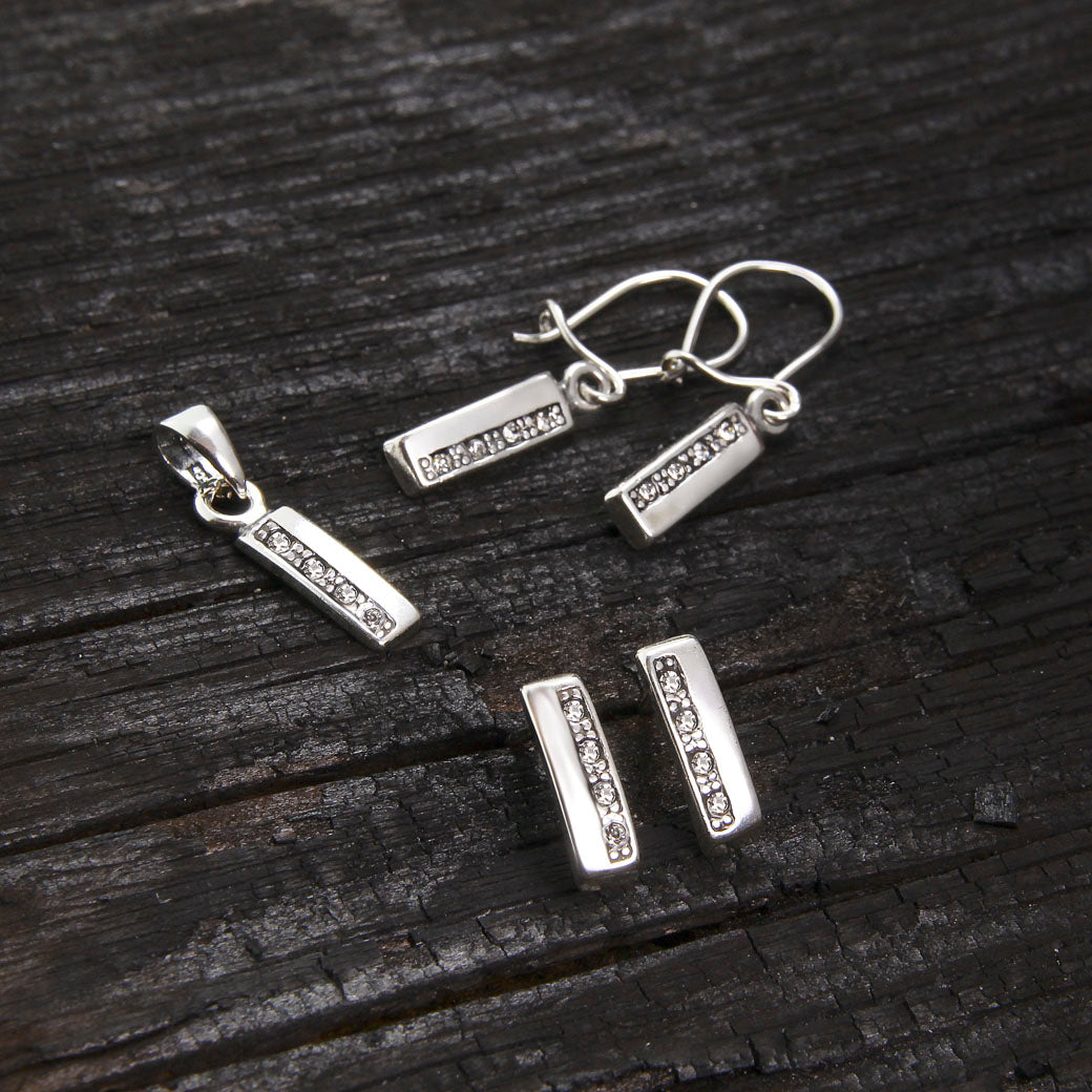 Wiszące kolczyki - prostokąty z cyrkoniami