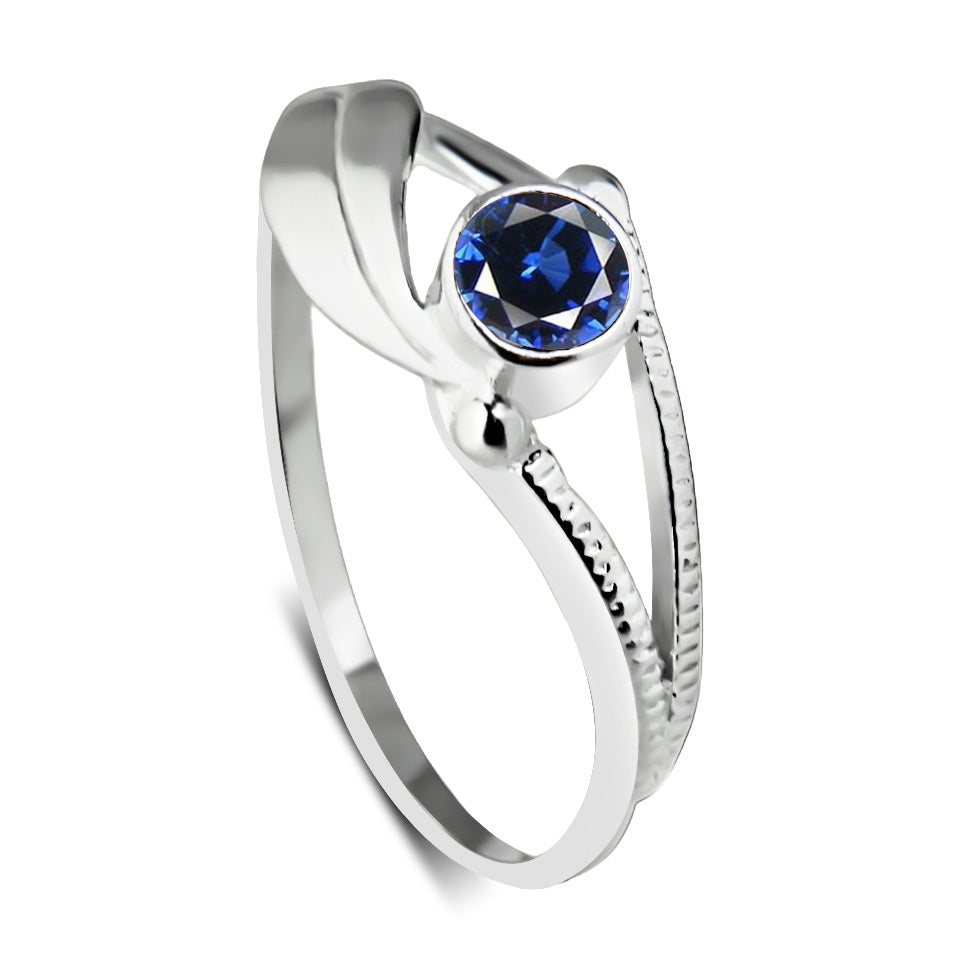 Pierścionek liść z kamieniem Blue Sapphire